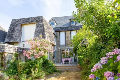 Jardin de l'établissement Le 74