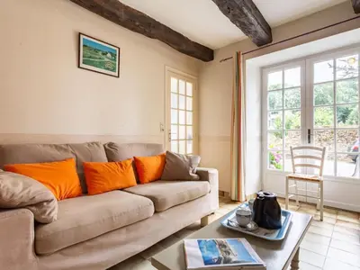 Coin salon dans l'établissement Holiday Home La Vallée by Interhome