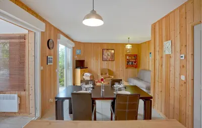 Plan de l'établissement Nice Home In Créances With Wifi