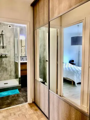 Salle de bains dans l'établissement Valentin in Caen