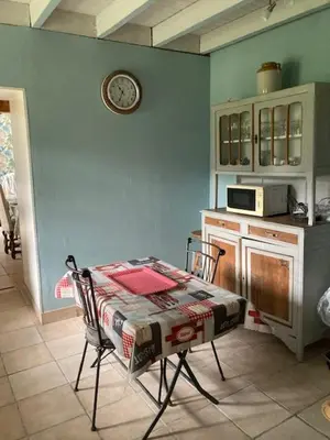 Cuisine ou kitchenette dans l'établissement GITE EQUESTRE DE LA LANDE