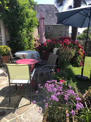 Jardin de l'établissement Magnifique longère du Cotentin