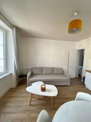 Coin salon dans l'établissement Bro’ Flat appartement au calme Cherbourg Centre