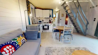 Coin salon dans l'établissement Le chalet Normand
