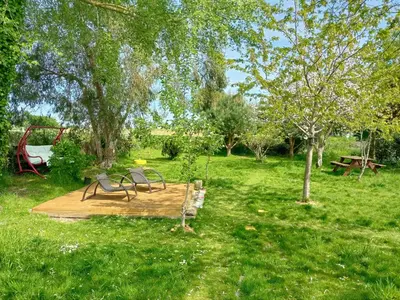 Jardin de l'établissement Au Mont & Merveilles