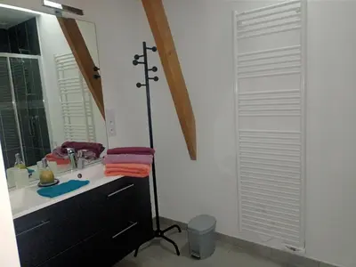 Salle de bains dans l'établissement Au Mont & Merveilles