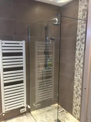 Salle de bains dans l'établissement Luc sur mer