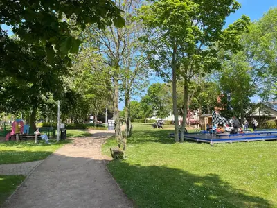 Jardin de l'établissement Les Frimousses