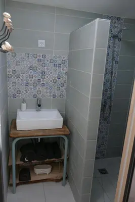 Salle de bains dans l'établissement Au coeur des landes