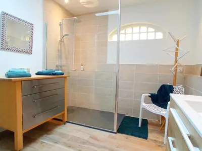 Salle de bains dans l'établissement MYSaintAubin