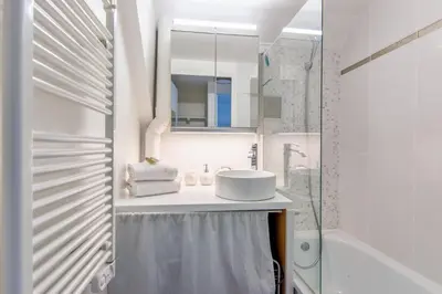Salle de bains dans l'établissement Duplex Cristofina - Welkeys
