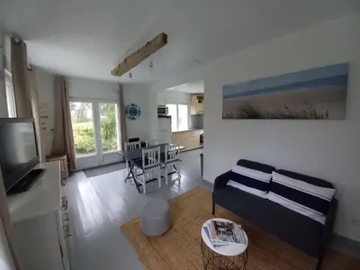Télévision ou salle de divertissement dans l'établissement Gîte La Mer, 50m de la mer