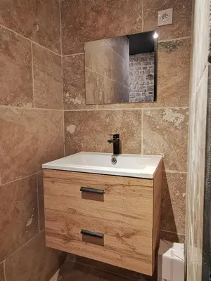 Salle de bains dans l'établissement L'appart de Léo et Soso
