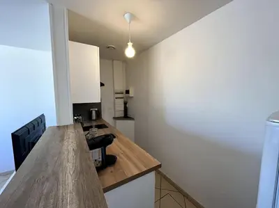 Cuisine ou kitchenette dans l'établissement Auva - SILS Maison 48 m2 à 5 minutes à pied de la plage