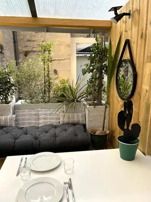Coin salon dans l'établissement Le 7
