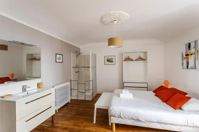 Un ou plusieurs lits dans un hébergement de l'établissement Le Tangon - Maison de 150m2 face à la mer