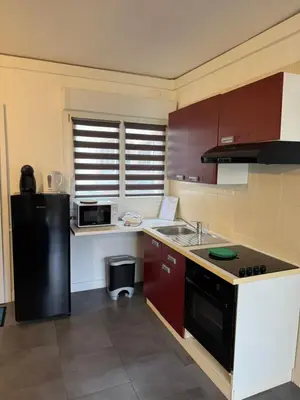 Cuisine ou kitchenette dans l'établissement Gîtes des Isles - Le Guernesey