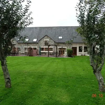 Les Gîtes Champêtres Chestnut cottage