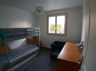 Un ou plusieurs lits dans un hébergement de l'établissement L'OASIS