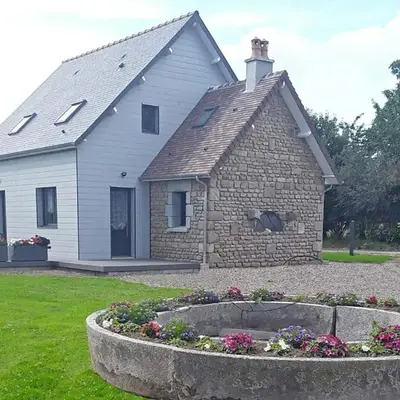 Maison rénovée avec jardin clos
