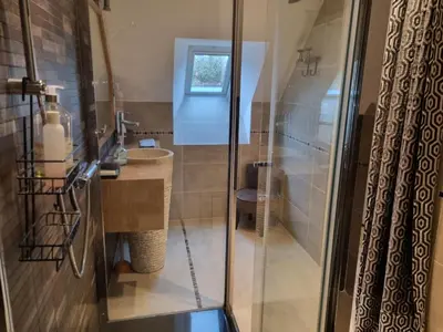 Salle de bains dans l'établissement Gîte de la Filuzière