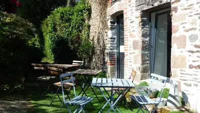 Jardin de l'établissement Maison d'hôtes KerCalow, Chambres d'hôtes