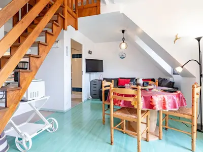 Télévision ou salle de divertissement dans l'établissement Studio Cabourg Plage-20 by Interhome