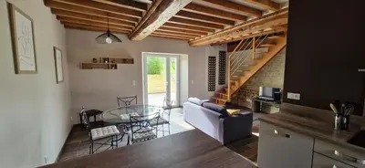 Cuisine ou kitchenette dans l'établissement Les gîtes du val