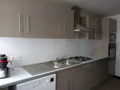 Cuisine ou kitchenette dans l'établissement Le Tournebride